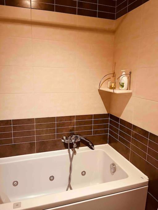 Casa Divertente A Apartamento *